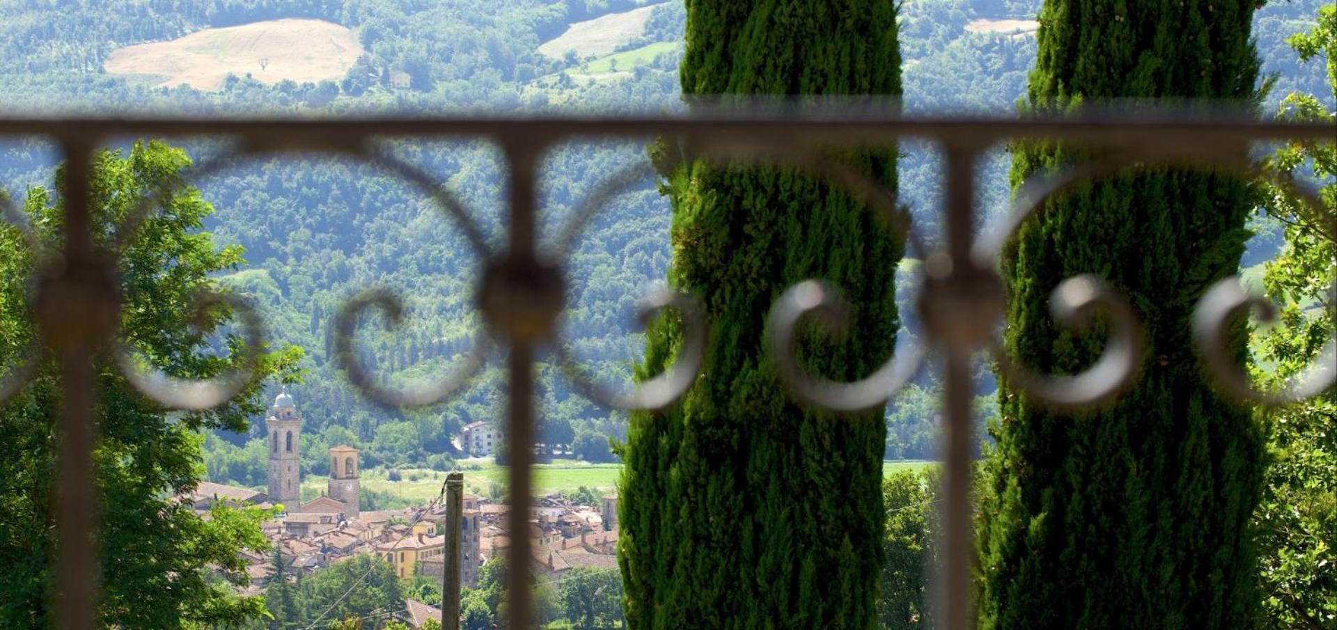 Casa Del Bosco - Vista Mozzafiato & Parco 4 Ettari Villa Bobbio Eksteriør billede